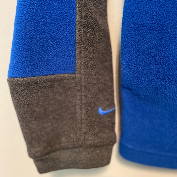 Team Nike Women’s Large University of Kentucky 1/4 zip Pullover Fleece pockets - Picture 4 of 10